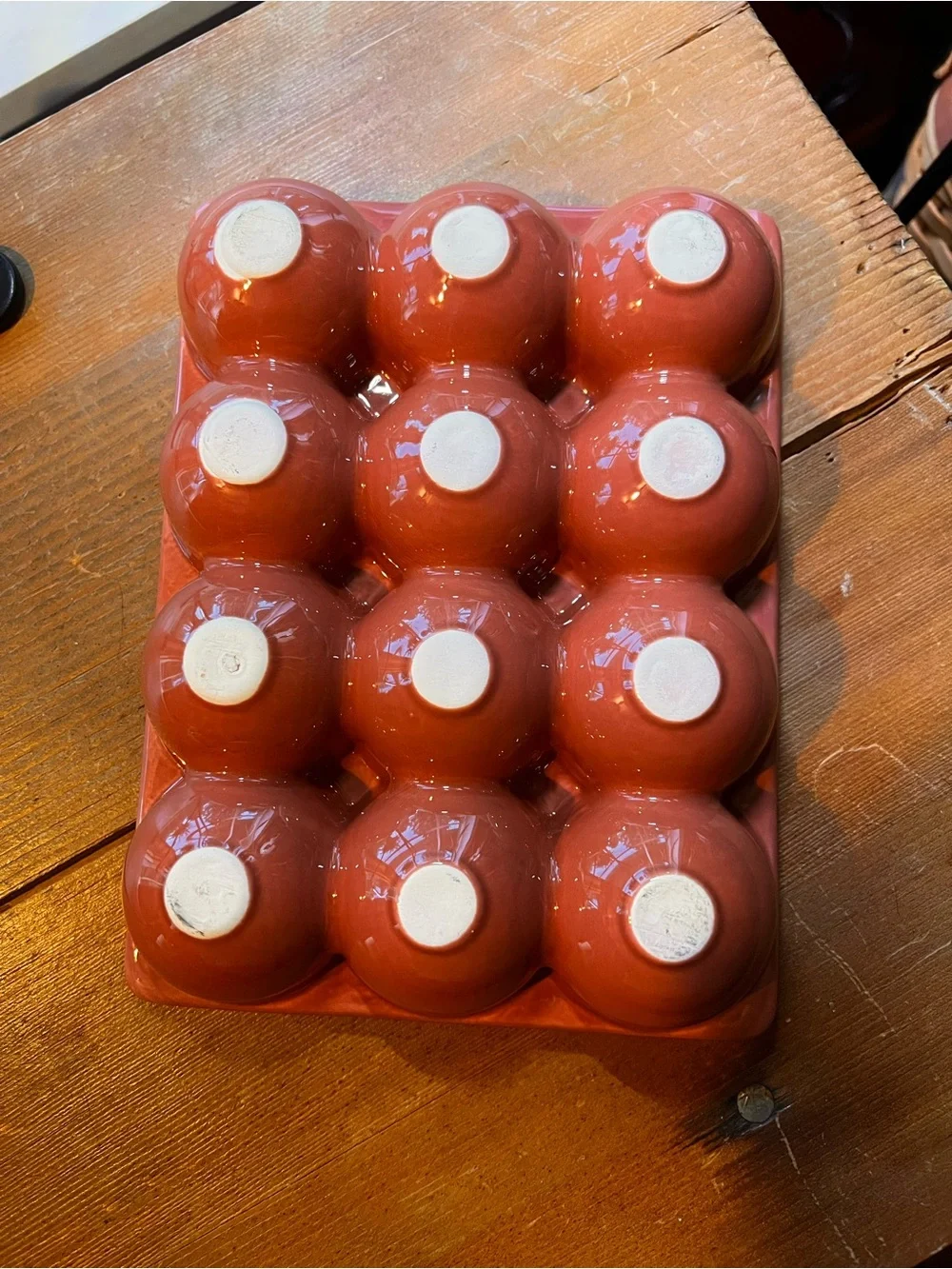 Ceramic 12-Cup Numbered Egg Tray - for raw eggs
